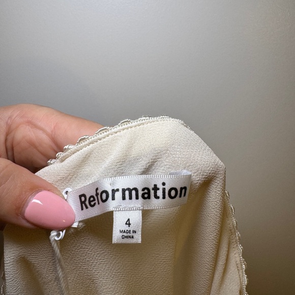 Reformation Layla Skirt Metallic Cream - Picture 3 of 5